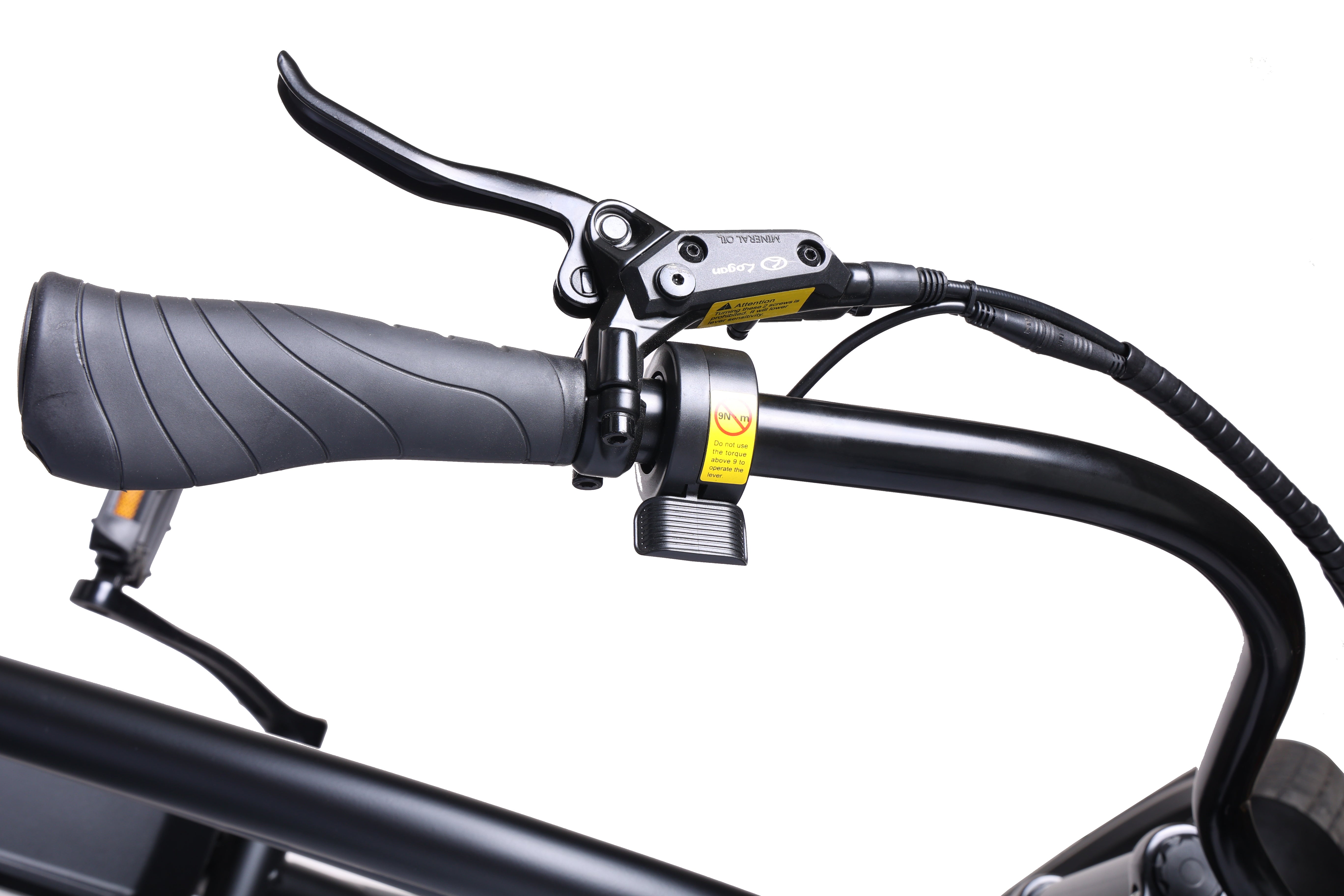 Tracer Chico GT (UPC: 749671831734), 26" Chopper Stretch E-Bike, Triple Tree Fork, Hydraulic Disc Brake, Hi-Rise Type Steel Handlebar 750x220x22.2mm, Alloy Polish FAT RIMS Front 3" Rear 4" Fat white wall Tires 26"x3.0 - Energize Trek
