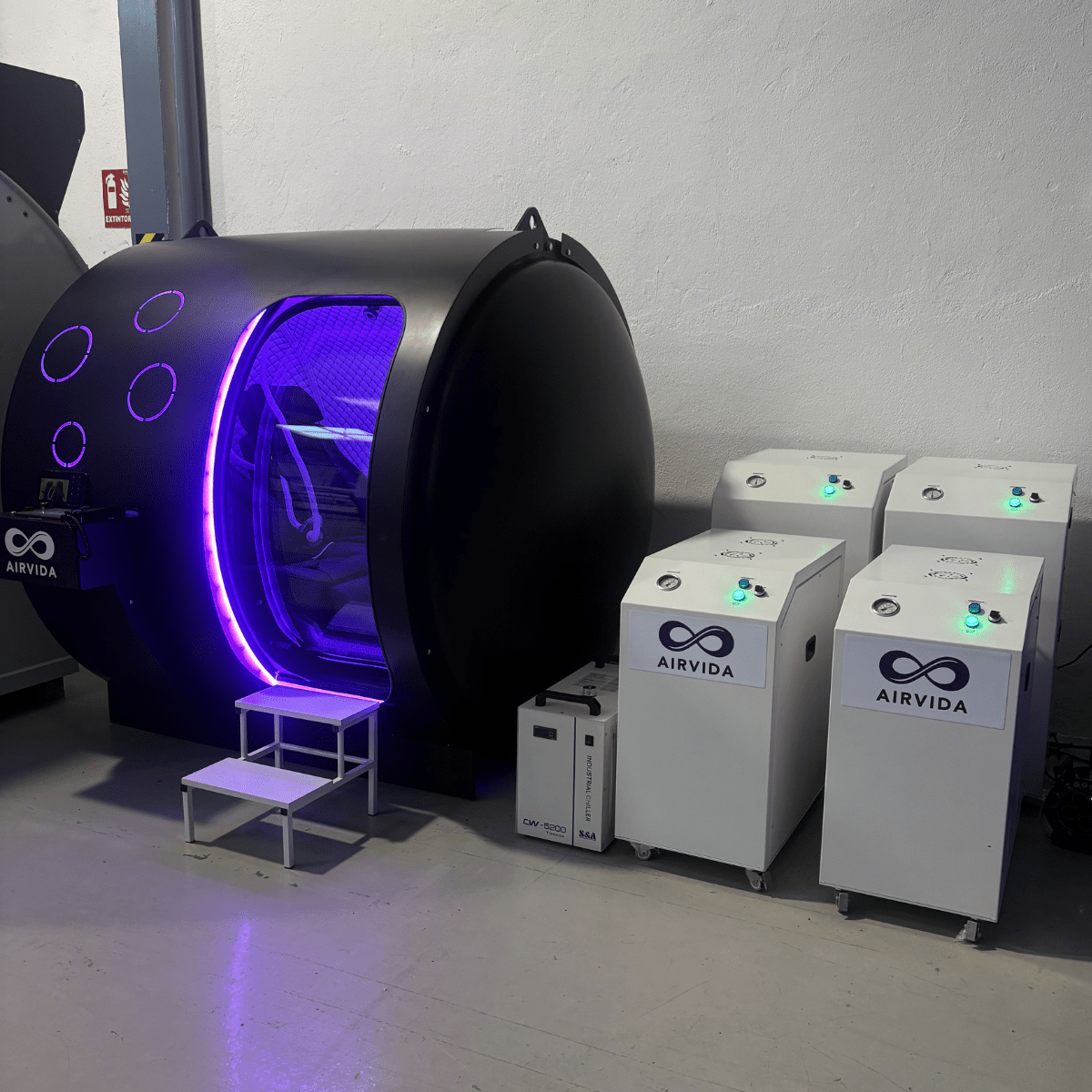2.0 ATA Hardshell Multiplace Hyperbaric Chamber with BIBS Mask - Energize Trek
