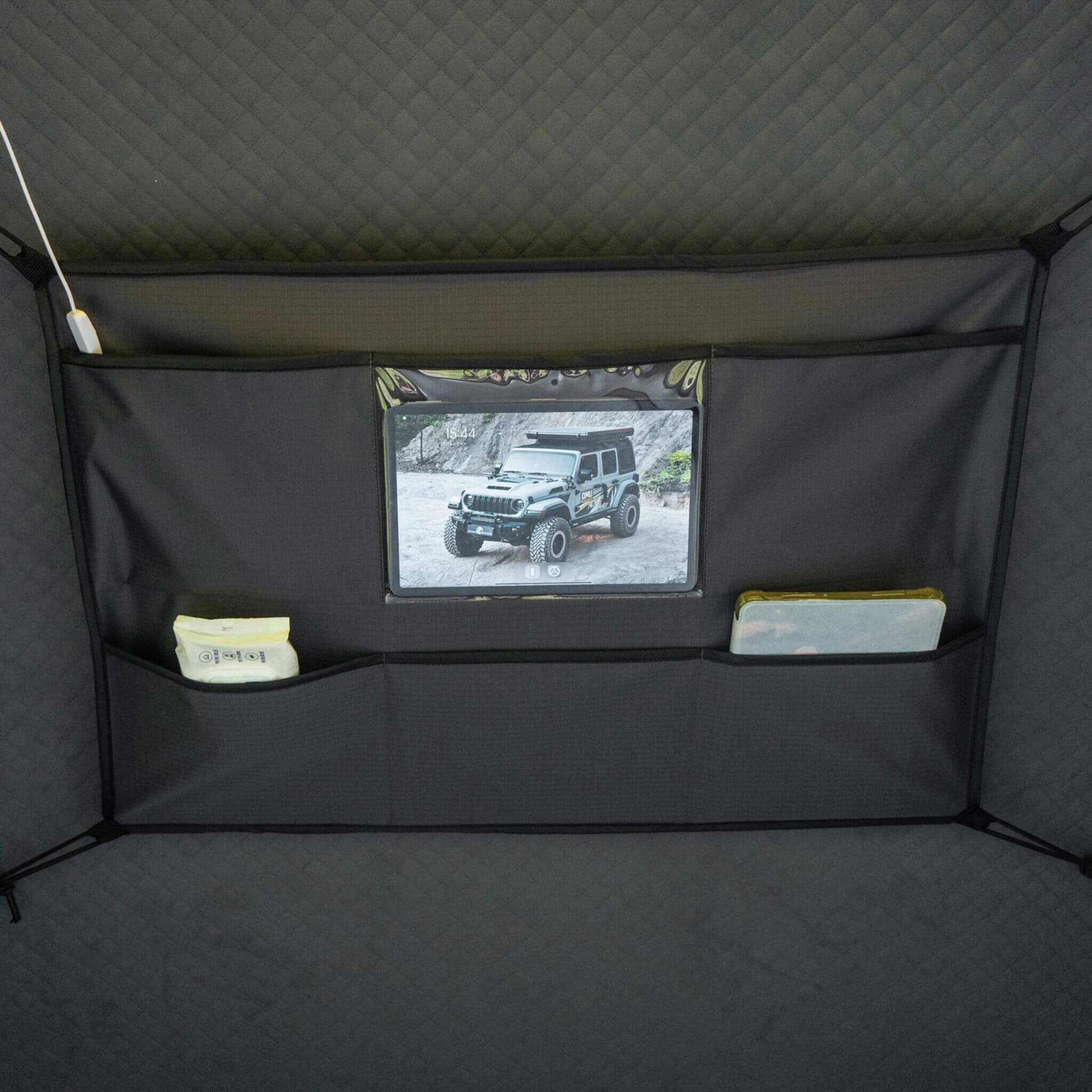 Heavy Duty 2-3 Person Hardshell Rooftop Tent With Ladder (SAK93120) - Energize Trek