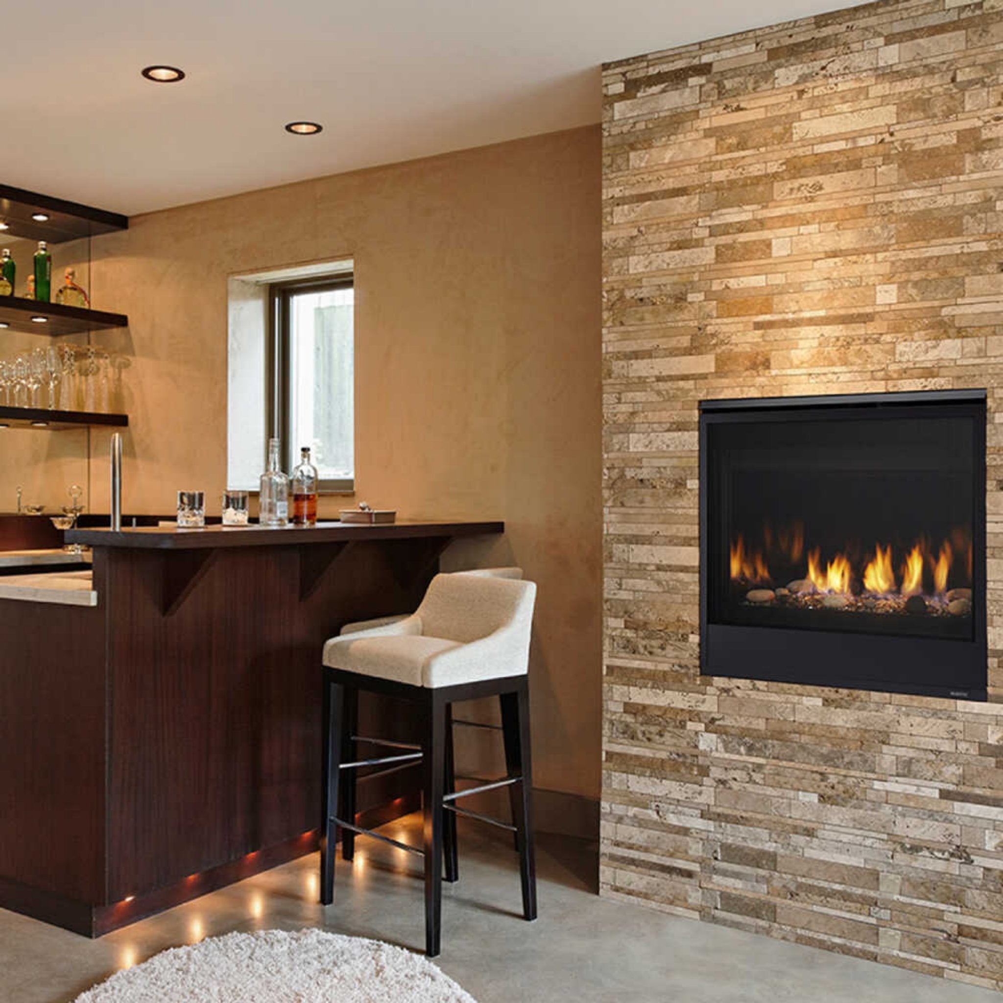 Majestic Quartz 32" Direct Vent Natural Gas Fireplace [QUARTZ32IFTN] (SAK75142) - Energize Trek