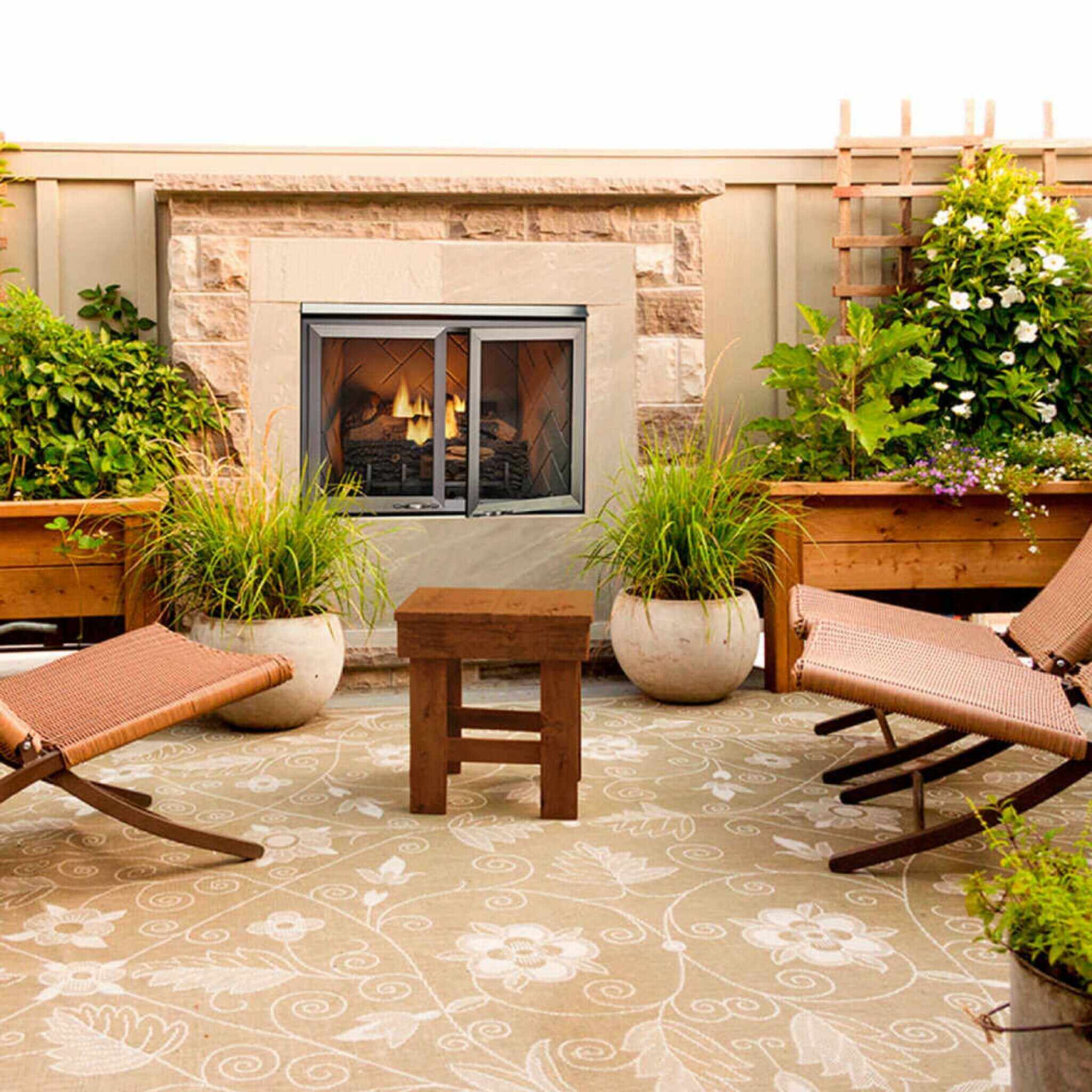 Majestic Vesper 42" Traditional Concrete Refractory Outdoor Gas Fireplace [VOFB42-T] (SAK61435) - Energize Trek