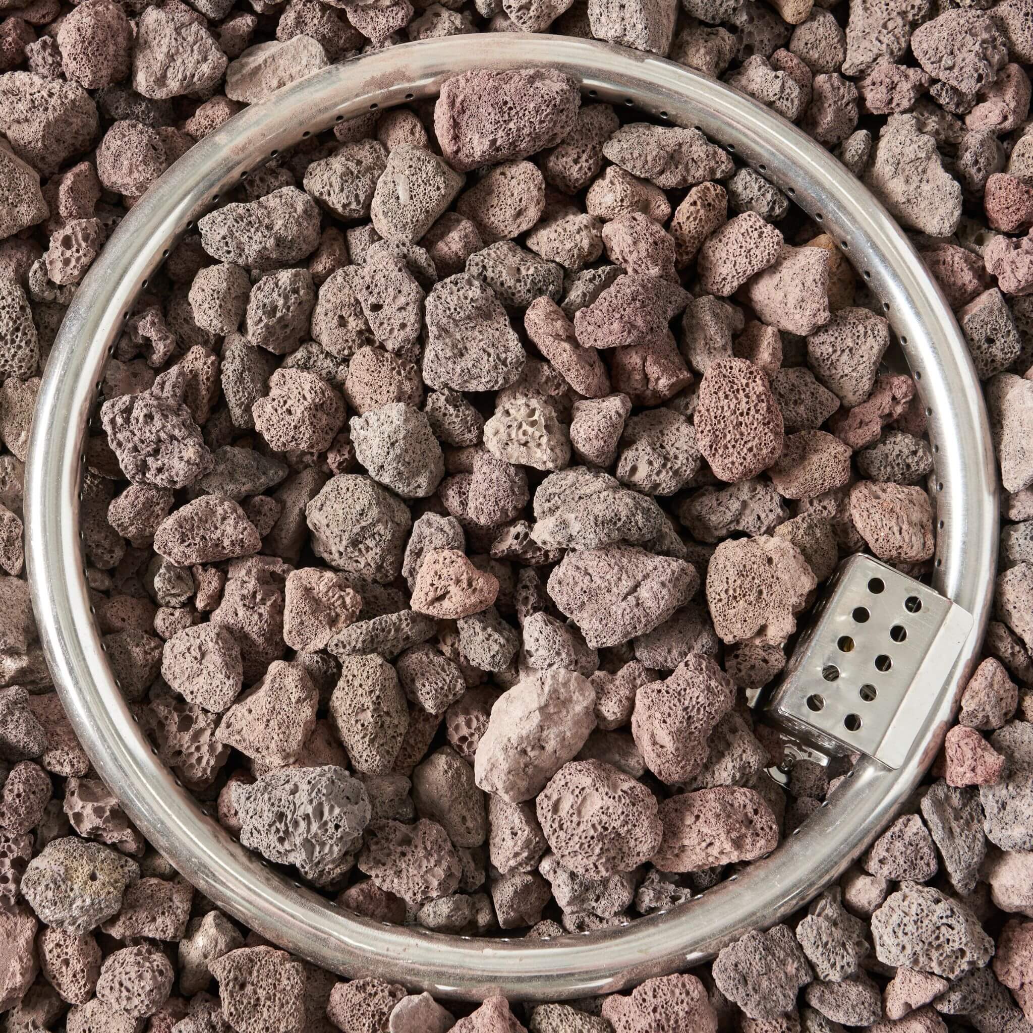 Modern 32" 40K BTU Round Iron Propane Fire Pit (SAK29102) - Energize Trek