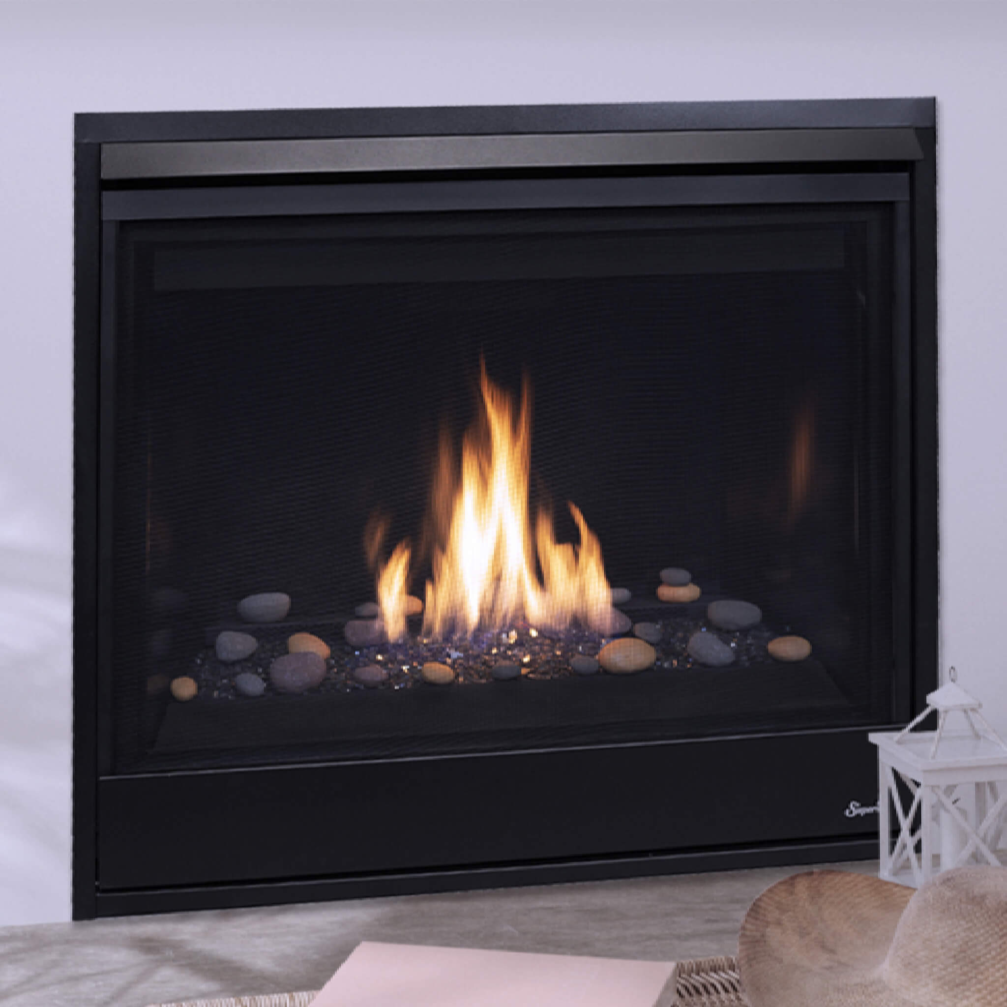 Superior Fireplaces 40" Contemporary Black Glass Direct Vent Gas Fireplace With Battery Back Up [DRC3040DEN-B] (SAK40523) - Energize Trek
